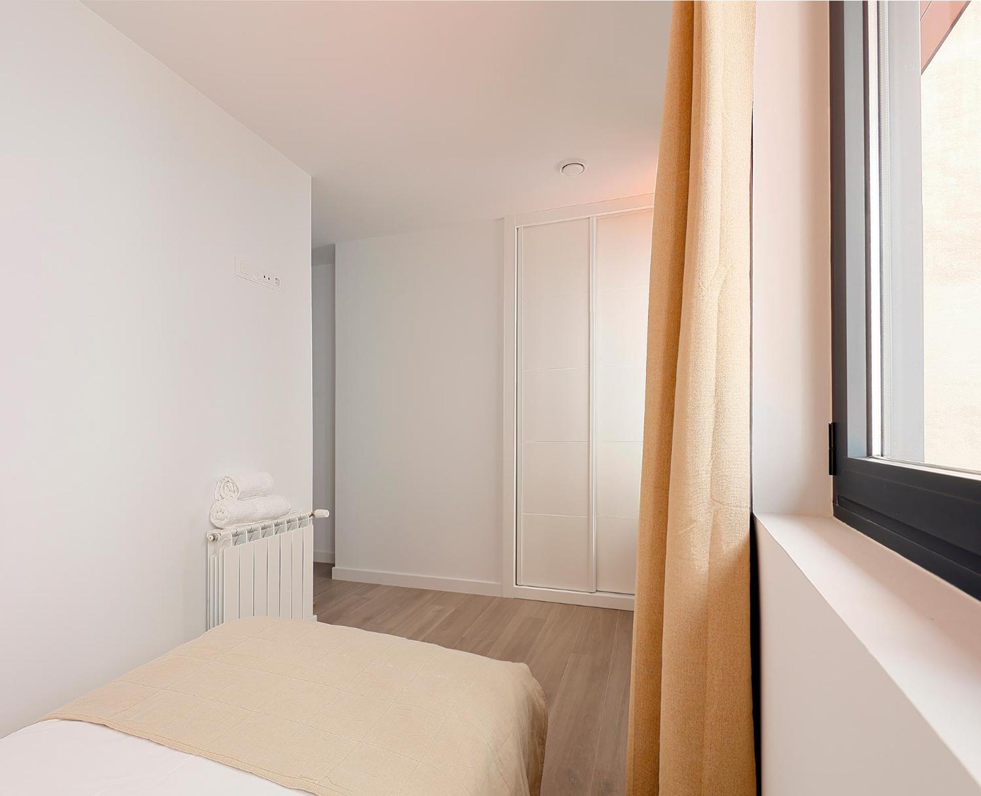 Apartamentos Sobrecantu Oviedo Exteriér fotografie